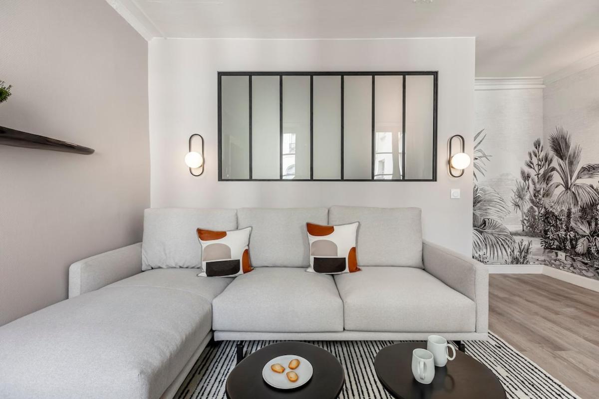 43#opera # Grand Boulevards # 4bedrooms # 02 # Ac Apartment *
